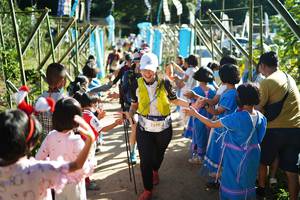 BIB: 2370
                            <button type="button" onclick="openModal(19042996)" class="btn btn-primary btn-sm float-right btn-popup" data-toggle="modal" data-target=".modal-high-quality">
                        <i class="fas fa-shopping-cart"></i> Add to Cart
                    </button>
                                            <button type="button" onclick="isThisMe(19042996, true)" class="btn btn-success btn-sm float-right btn-popup btn-isme hidden" data-toggle="tooltip" data-placement="bottom" title="นี่คือรูปของคุณใช่ไหม คลิกที่นี่เพื่อเอาเข้าอัลบั้ม">
                        <i class="fas fa-plus"></i> Add to album
                    </button>
                    <button type="button" onclick="isThisMe(19042996, false)" class="btn btn-warning btn-sm float-right btn-popup btn-isnotme hidden">
                        <i class="fas fa-ban"></i> Remove from album
                    </button>